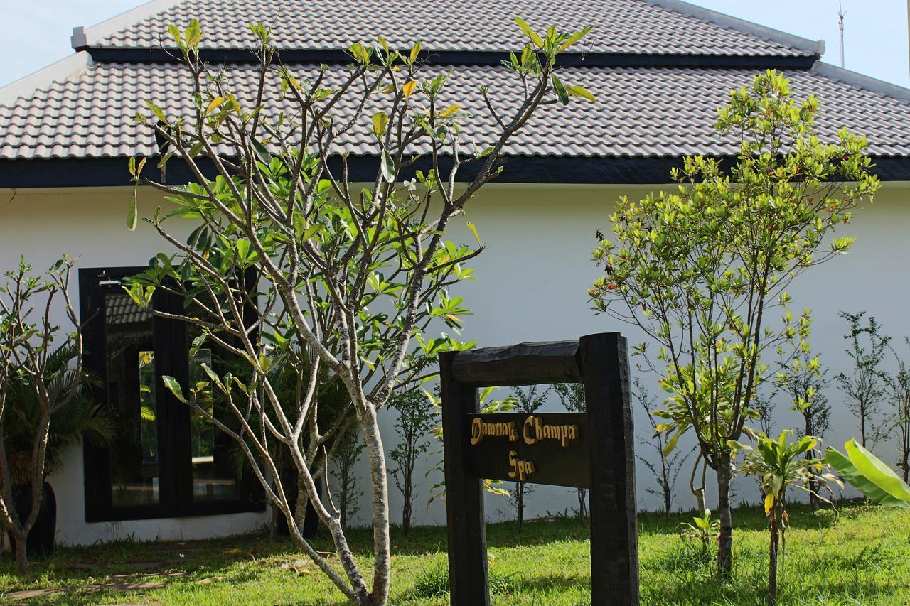 Asarita Angkor Resort & Spa Сиемрип Экстерьер фото